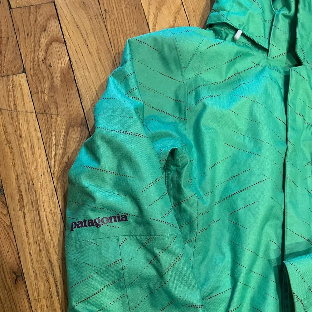Patagonia Ski Jacket - Picture 3 of 6